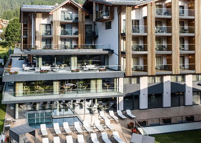 Ciampedie Luxury Alpine Spa Hotel Vigo di Fassa